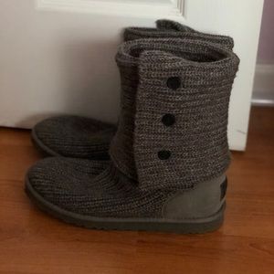 Knit grey uggs